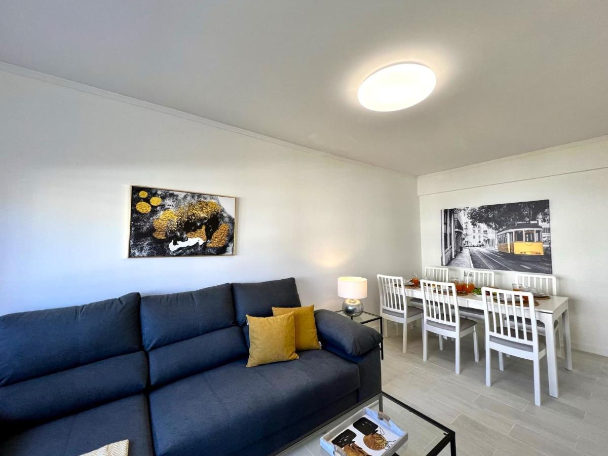 Apartment By Homing